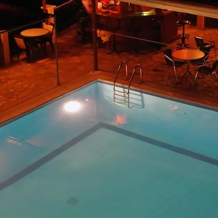Blue Hotel